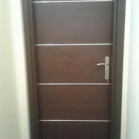 καινούριο σπίτι σε ήσυχη τοποθεσία Apartment *