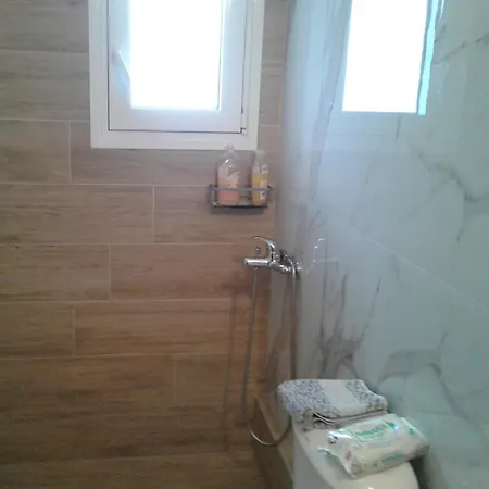 καινούριο σπίτι σε ήσυχη τοποθεσία Нафплион