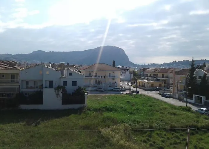 Apartamento καινούριο σπίτι σε ήσυχη τοποθεσία Náuplia