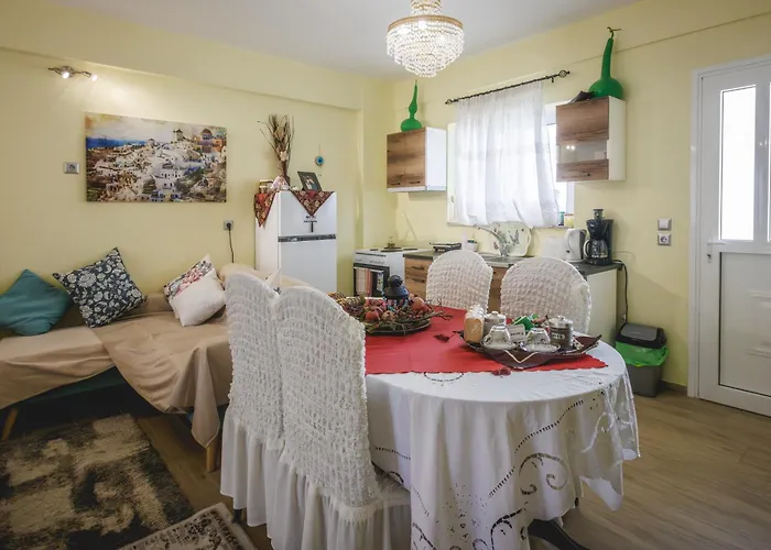 καινούριο σπίτι σε ήσυχη τοποθεσία Apartamento *