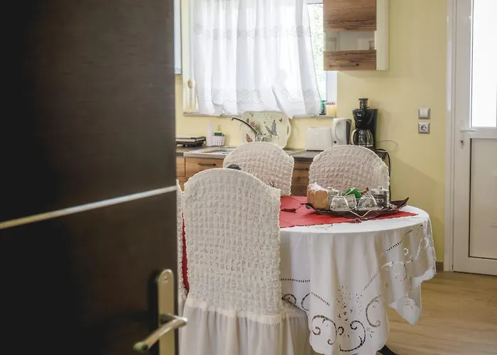 καινούριο σπίτι σε ήσυχη τοποθεσία